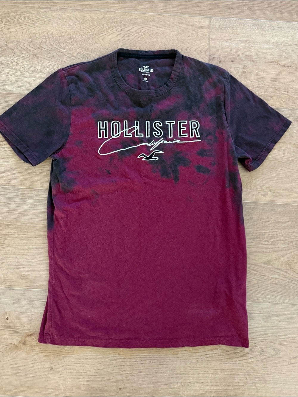 Hollister California Men’s M Tie Dye Graphic Logo T Shirt Burgundy